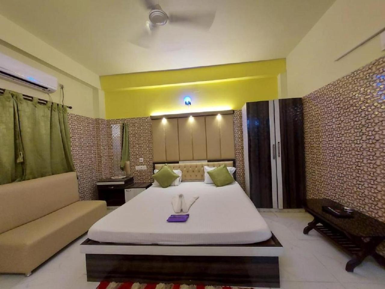 Hotel Hindusthan Inn Мандармони Екстериор снимка